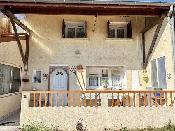 Maison Mitoyenne T4