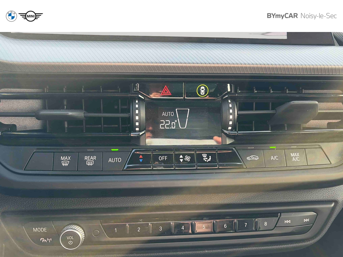 BMW 116i 109 ch — photo 21
