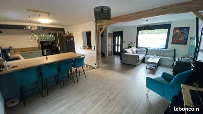 Photo 3