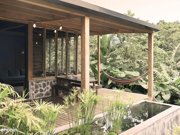 Maison d'architecte - Varangue - Bassin - Goyave (Saint-Joseph)