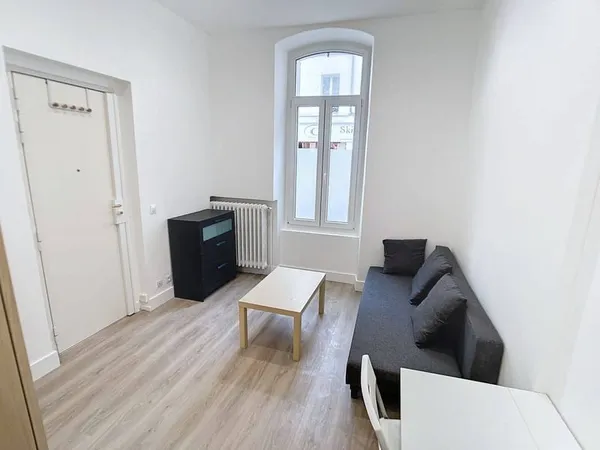 Studio 1 pièce 18 m²