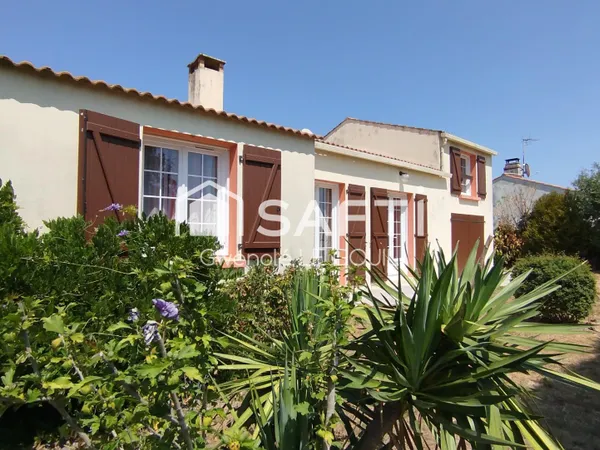 Maison familiale 4 chambres avec piscine
