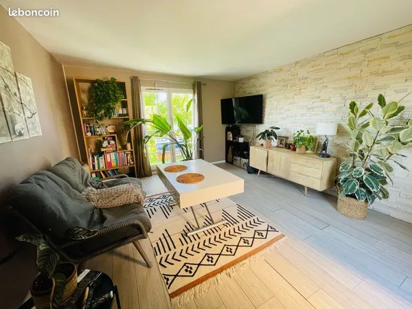 Appartement T3 lumineux avec balcon et double stationnement privatif - Quartier Épluches