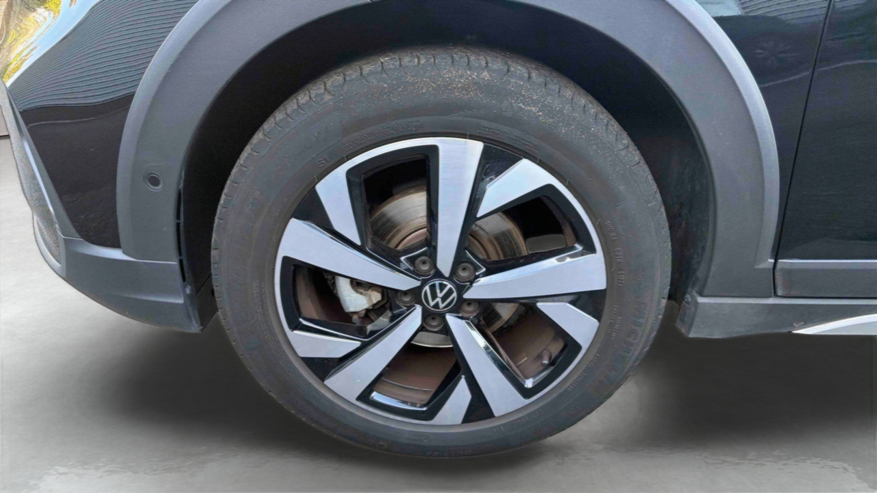 Volkswagen Taigo 1.5 TSI 150 DSG7 — photo 16