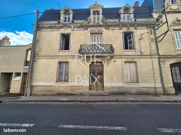 Maison 6 pièces 218 m²