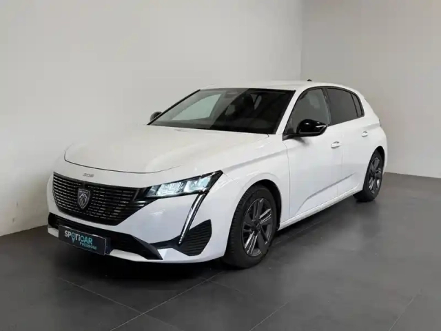 Peugeot 308 1.2 130 s&amp;s allure eat8 i-cockpit camera carplay
