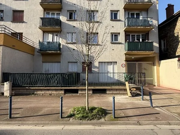 Studio 1 pièce 28 m²
