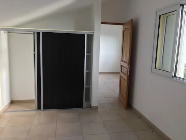 Bel appartement F4 duplex meublé