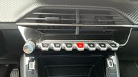 Peugeot 2008 1.2 PureTech 100ch S&S Style — photo 16