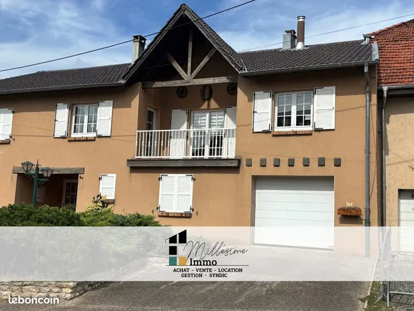 Maison 7 pièces 212 m²