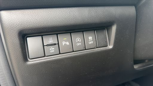 Suzuki Swift 1.2 Dualjet 83 Hybrid - Pack – 2024 – 18695 km – Hybride essence – Boîte Manuelle — photo 3