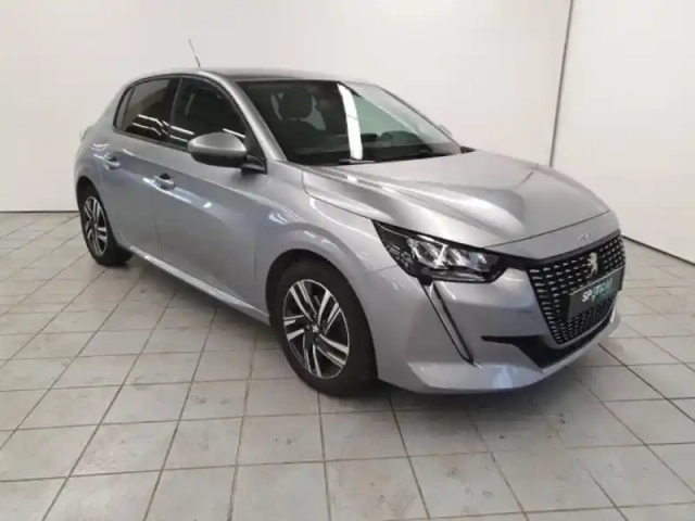 Peugeot 208 1.2 puretech 100ch s&amp;s allure 118g — photo 3