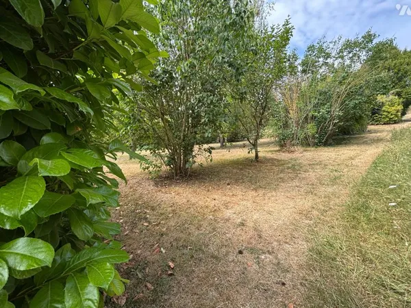 Terrain 500 m²
