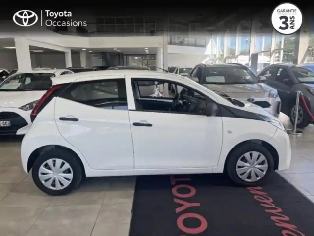 Toyota Aygo 1.0 vvt-i 72ch — photo 3