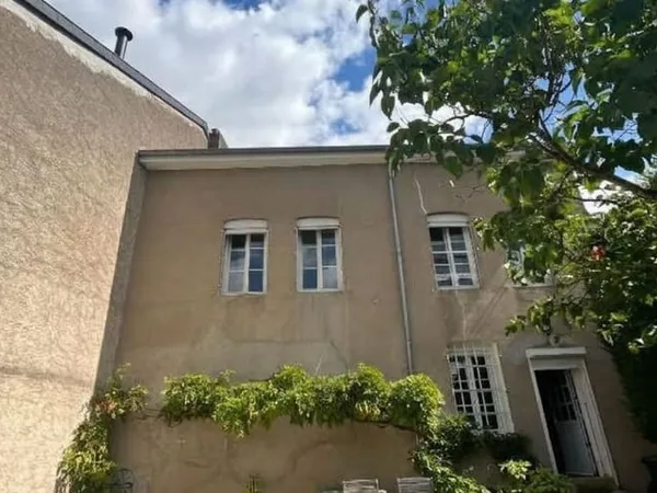 Maison 3 pièces 163 m²