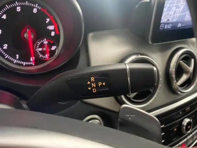 Mercedes Cla 180 fascination 7g-dct — photo 9