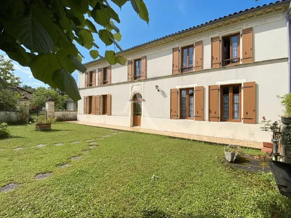 Maison 7 pièces 165 m²