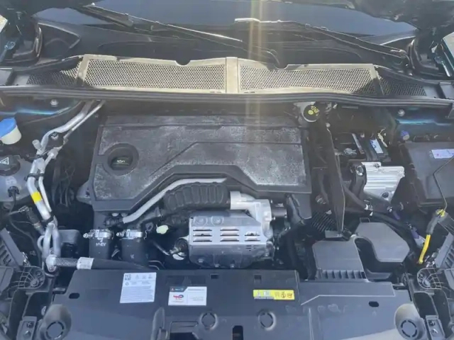 Peugeot 308 hybrid 145 e-dcs6 allure — photo 7