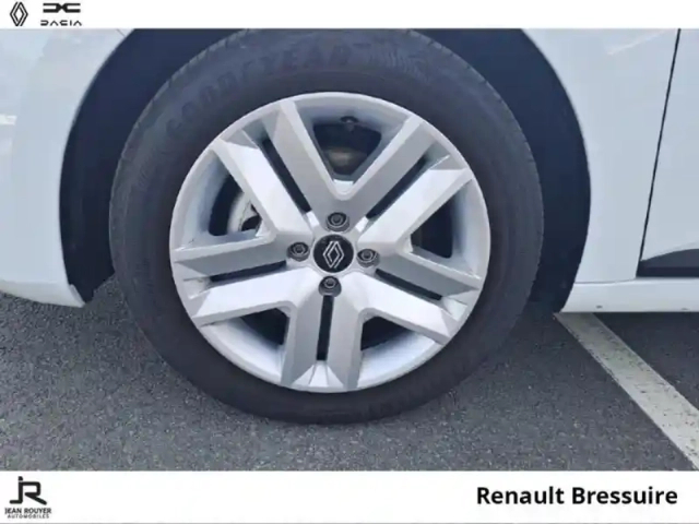Renault Clio 1.5 dci 100ch evolution - 25 — photo 8