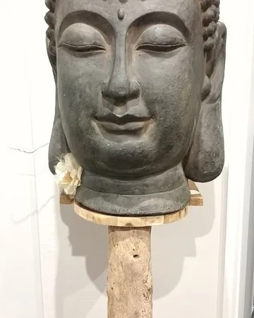 Rare salon d'esthétique massage