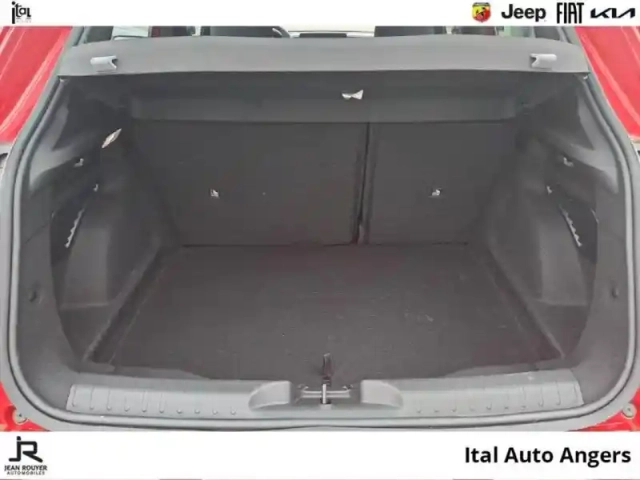 Fiat 600 e 156ch 54kwh red — photo 21