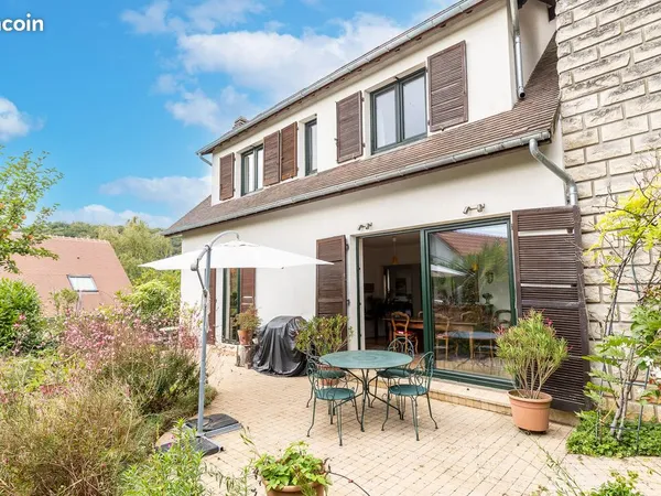 Grande maison au calme à proximité du bois
