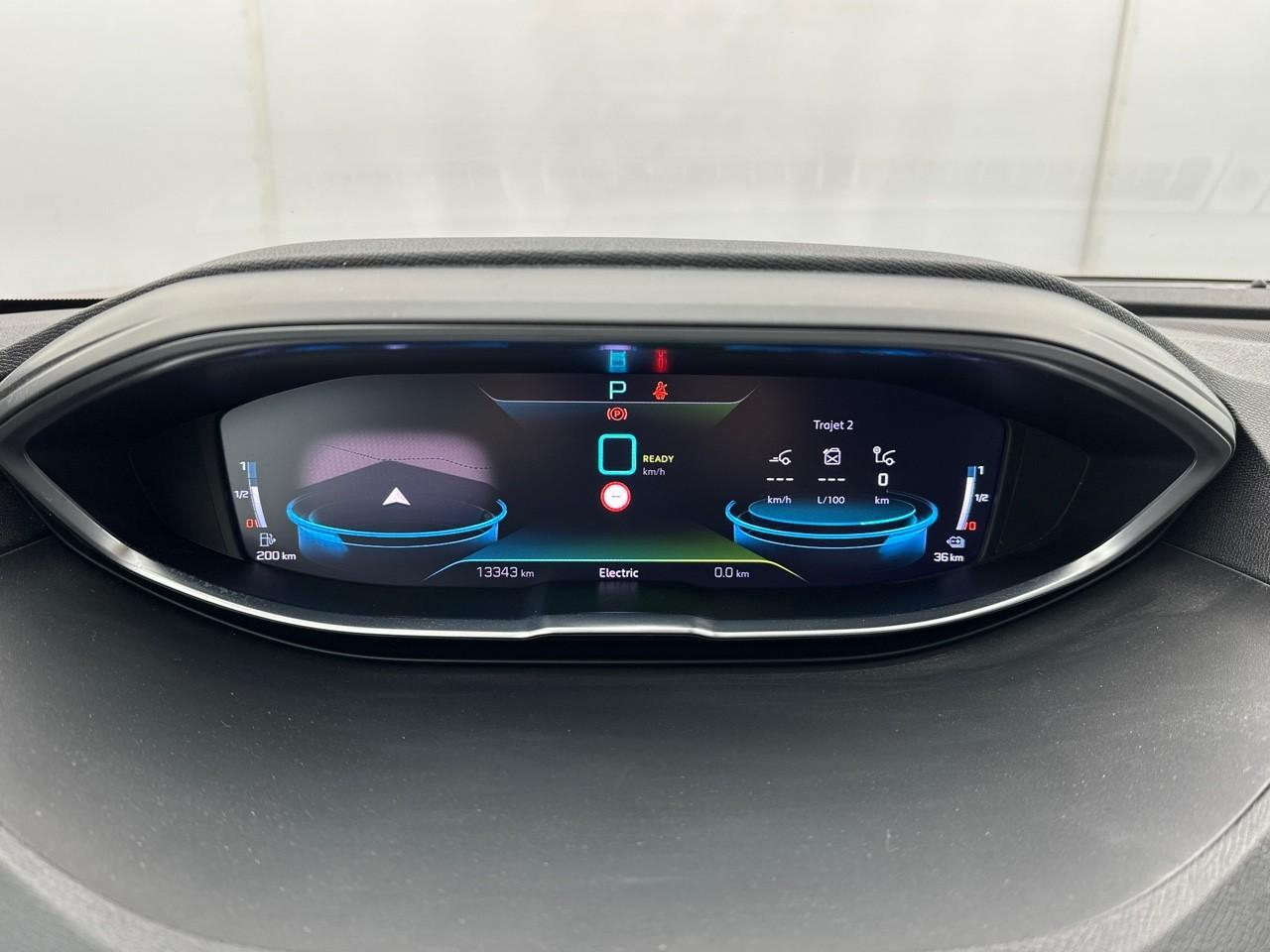 Peugeot 3008 hybrid 225 e-eat8 gt — photo 22