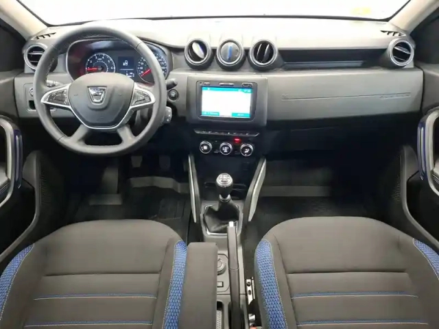 Dacia Duster blue dci 115 4x4 — photo 12