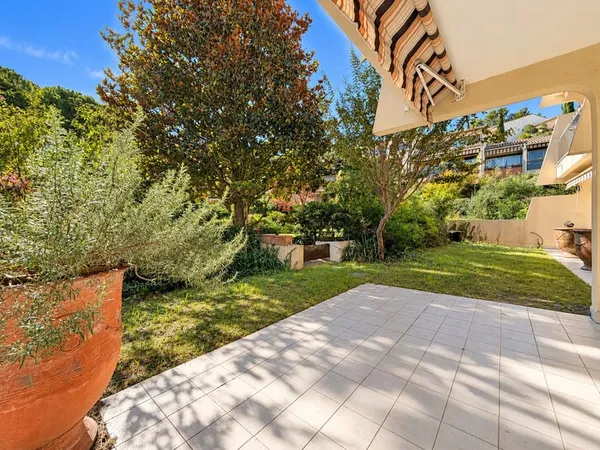 NIMES LA CIGALE Superbe appartement 5 pièces de 162 m2 avec