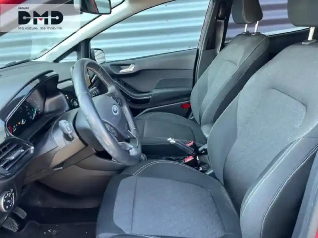 Ford Fiesta active 1.0 ecoboost 100ch s&amp;s euro6.2 — photo 9