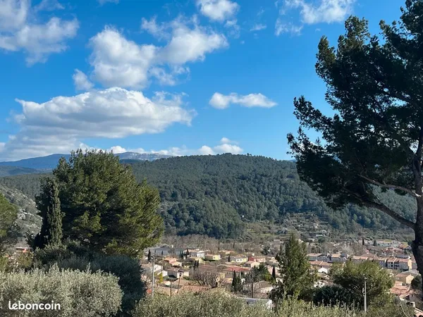 Villa Type 4 avec grand sous-sol sur 1344m² jardin clos