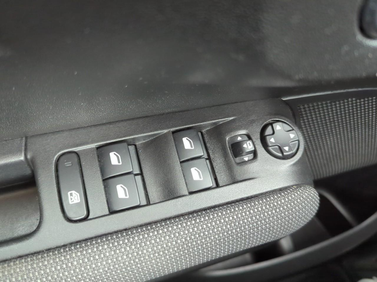 Citroën C3 Aircross puretech 110 s&s bvm6 feel pack — photo 23