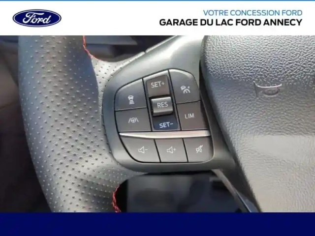 Ford Kuga 2.5 duratec 225ch powersplit phev st-line x e-cvt 13cv — photo 12