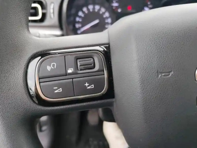 Citroën C3 1.2 puretech 110ch s&amp;s shine 120-123g — photo 14