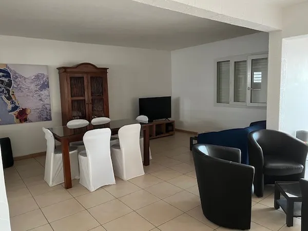 CHAMBRE MEUBLE EN COLOCATION