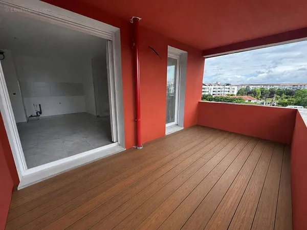 Appartement Blagnac 3 pièces de 62m² + 10m² de balcon + 2 Parking ! BLAGNAC