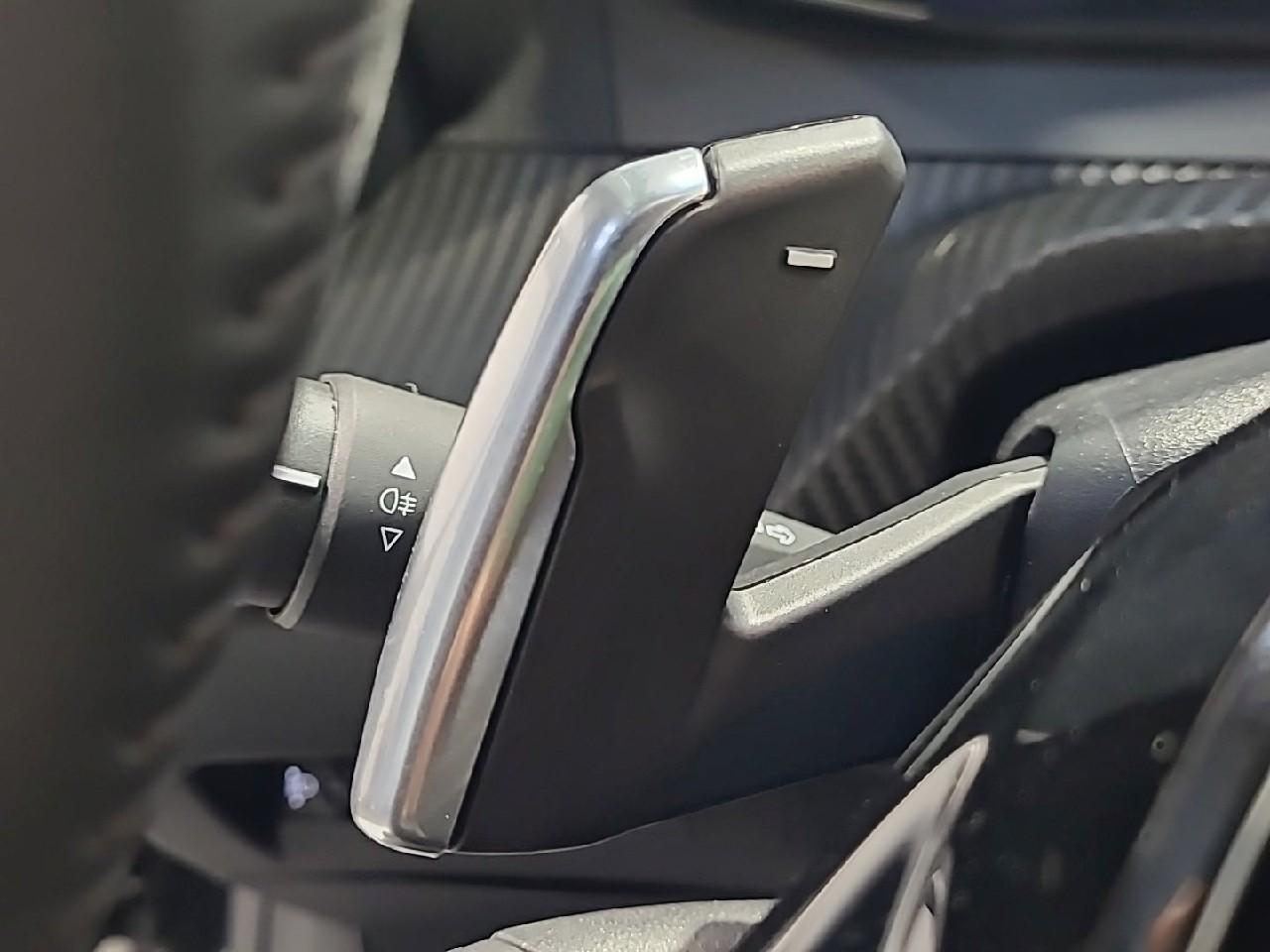 Peugeot 208 hybrid 100 e-dcs6 allure — photo 27