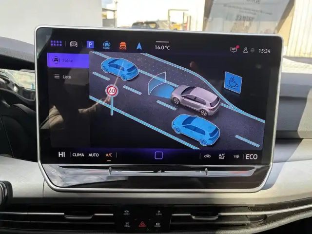 Volkswagen Golf 1.5 ehybrid 204 dsg6 — photo 20