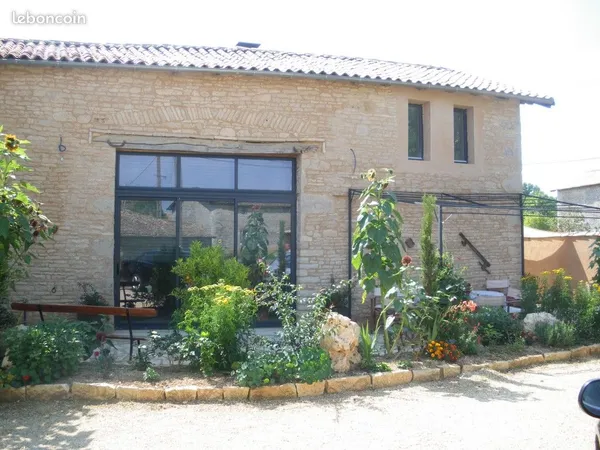 MAISON ARCHITECTURE MODERNE avec 5 CHAMBRES