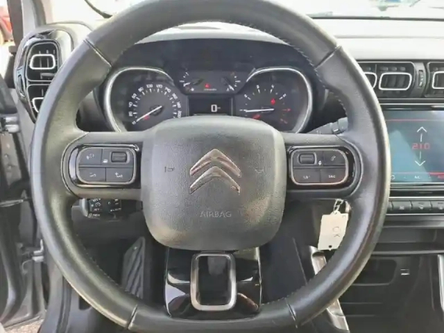 Citroën C3 Aircross bluehdi 110ch s&amp;s shine — photo 12
