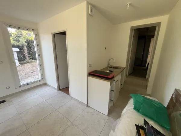 Loue studio meublé 17,5 m2