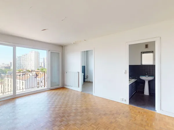 Studio 1 pièce 33 m²