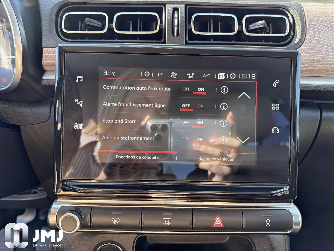 Citroën C3 puretech 83 s&s bvm5 shine pack — photo 17