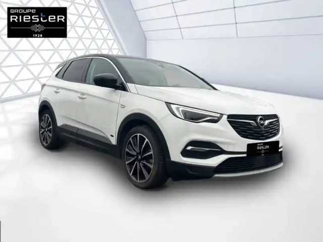 Opel Grandland X hybrid 225 ch bva8 — photo 3