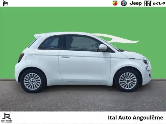 Fiat 500 e 95ch my22 action — photo 4