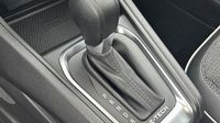 Renault Captur 1.6 E-Tech hybride 145ch Techno Fast Track — photo 14