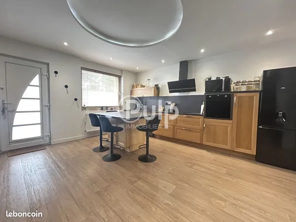 Maison 6 pièces 120 m²