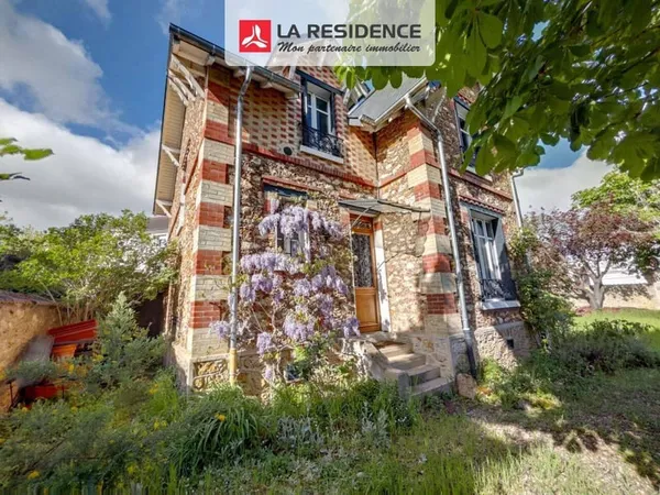 Maison 5 pièces 85 m²