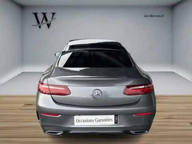 Mercedes Cla e 220 d coupé sportline — photo 4