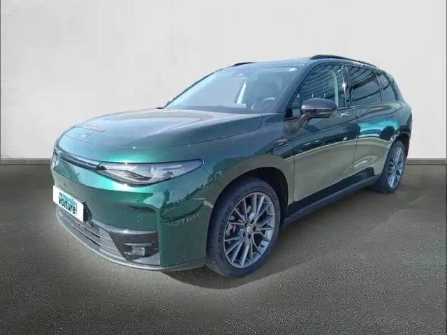 Leapmotor C10 reev 28.4 kwh - 158 kw